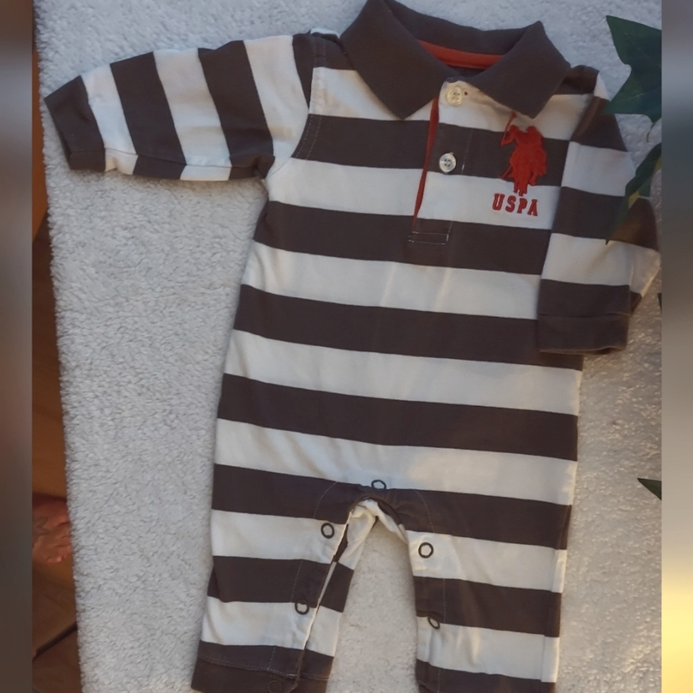 US Polo Long-Sleeve Outfit Size 0-3 mo